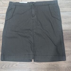 GAP Black Pencil Skirt